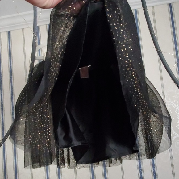 Cat & Jack Girls Gold Glitter Black Tulle Skirt - Picture 5 of 6
